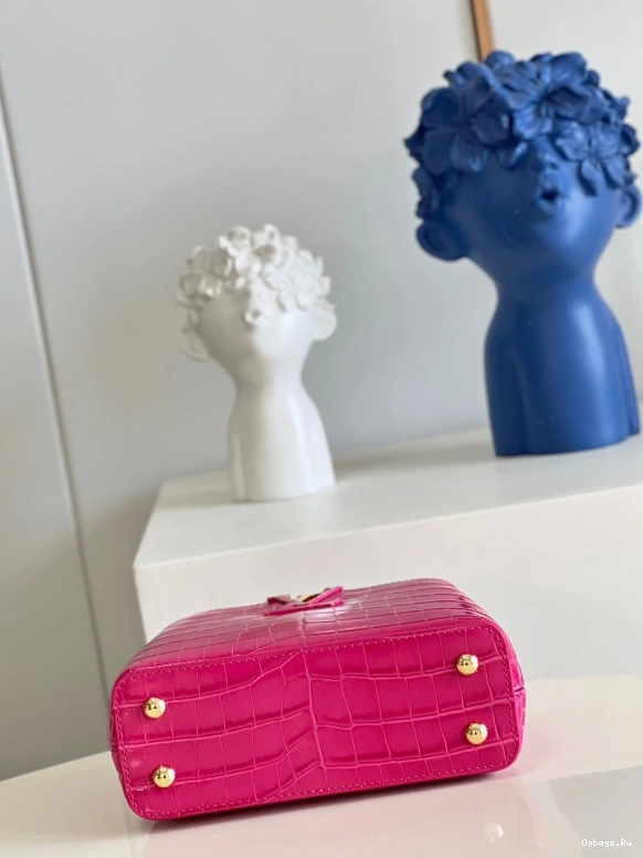 CAPUCINES MINI LOUIS VUITTON 0328